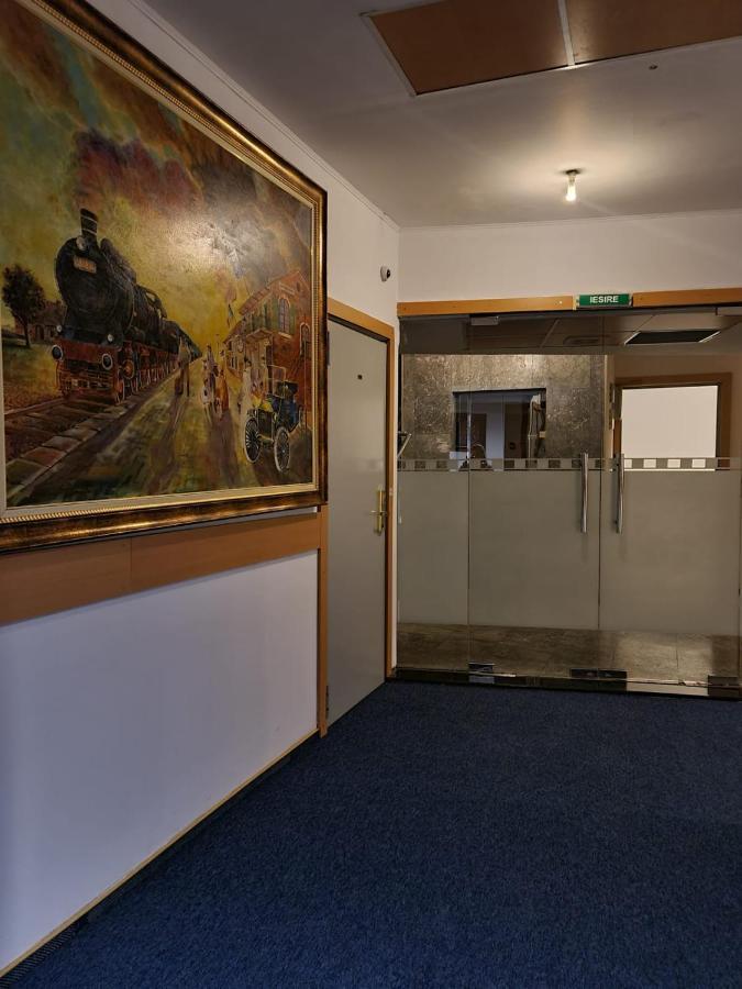 Hotel Mojo Boekarest Buitenkant foto